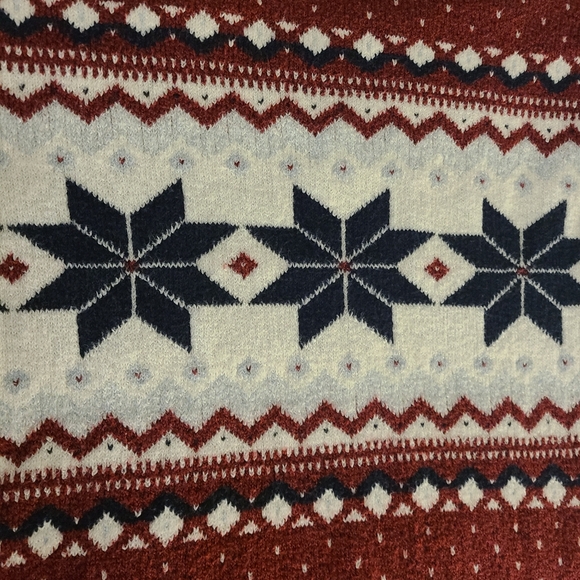 Old Navy Cozy Matching Fair Isle Sweater Size Small - Picture 4 of 11